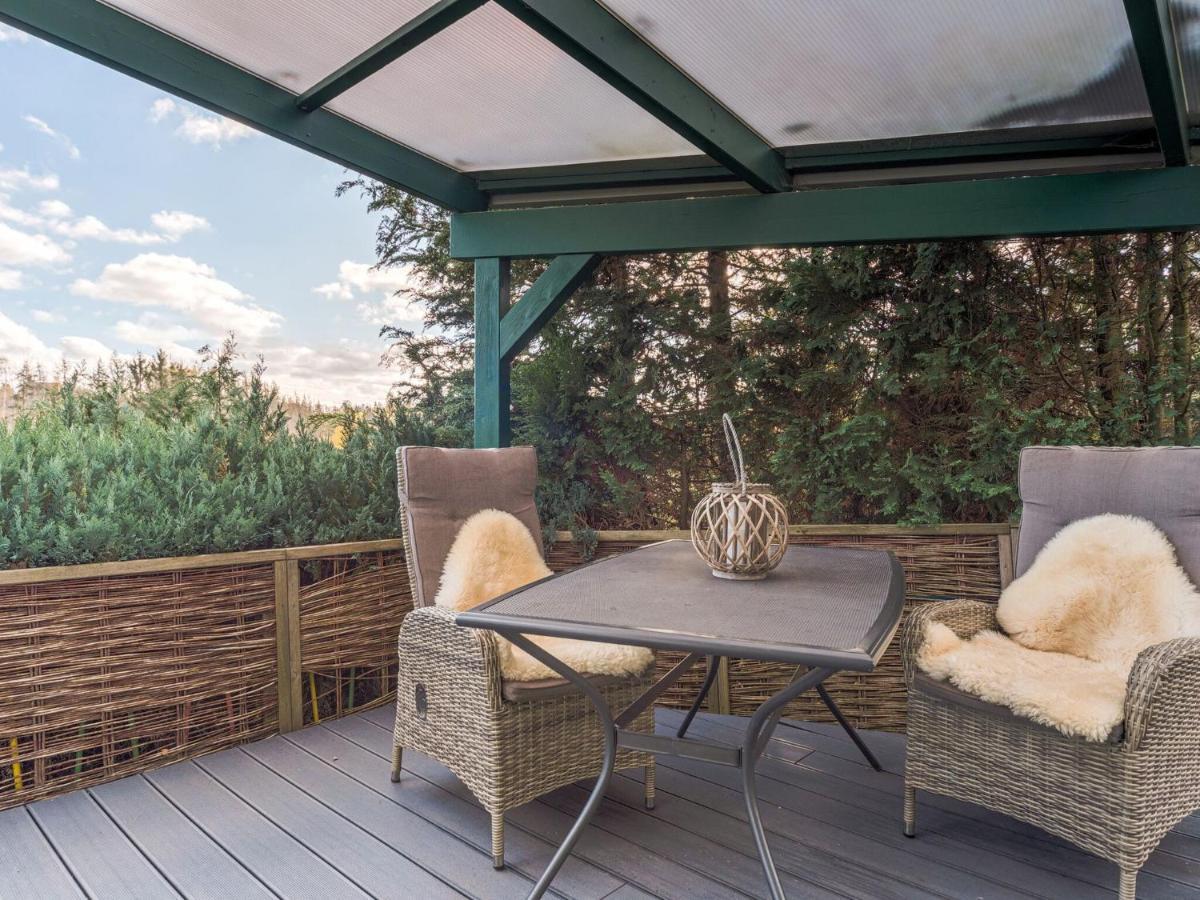 Holiday Home With Terrace Next To The Forest Allrode Exteriör bild